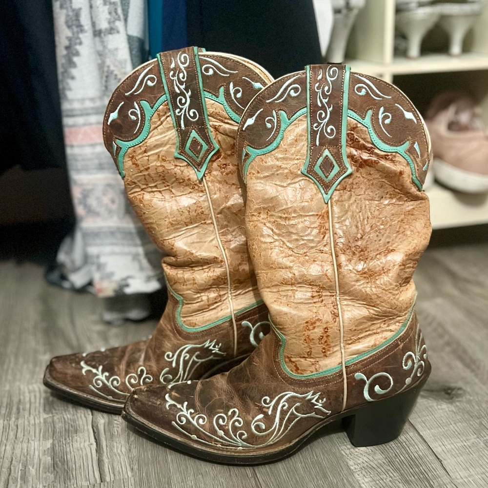 Sterling River Brown and Tan Western Cowboy Boots with Turquoise Accents